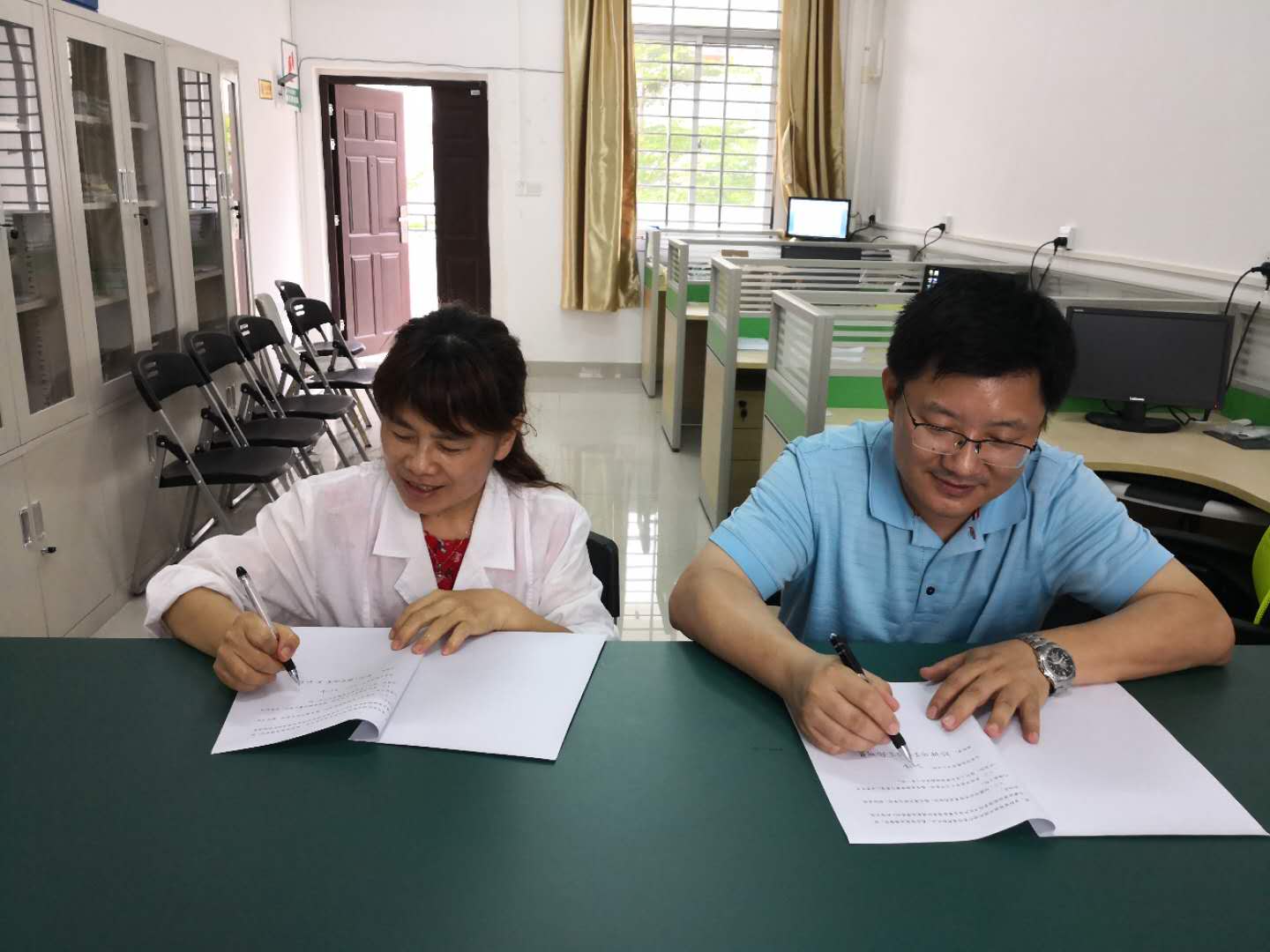 化学实验教学中心召开安全工作会议