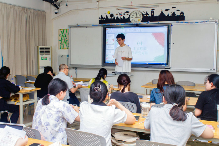 1695005288938309.jpg 答辩现场3.jpg