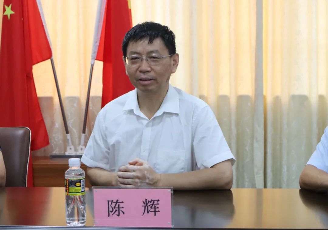 海南师范大学教育学院“教学实践与教育研究基地”在我校授牌