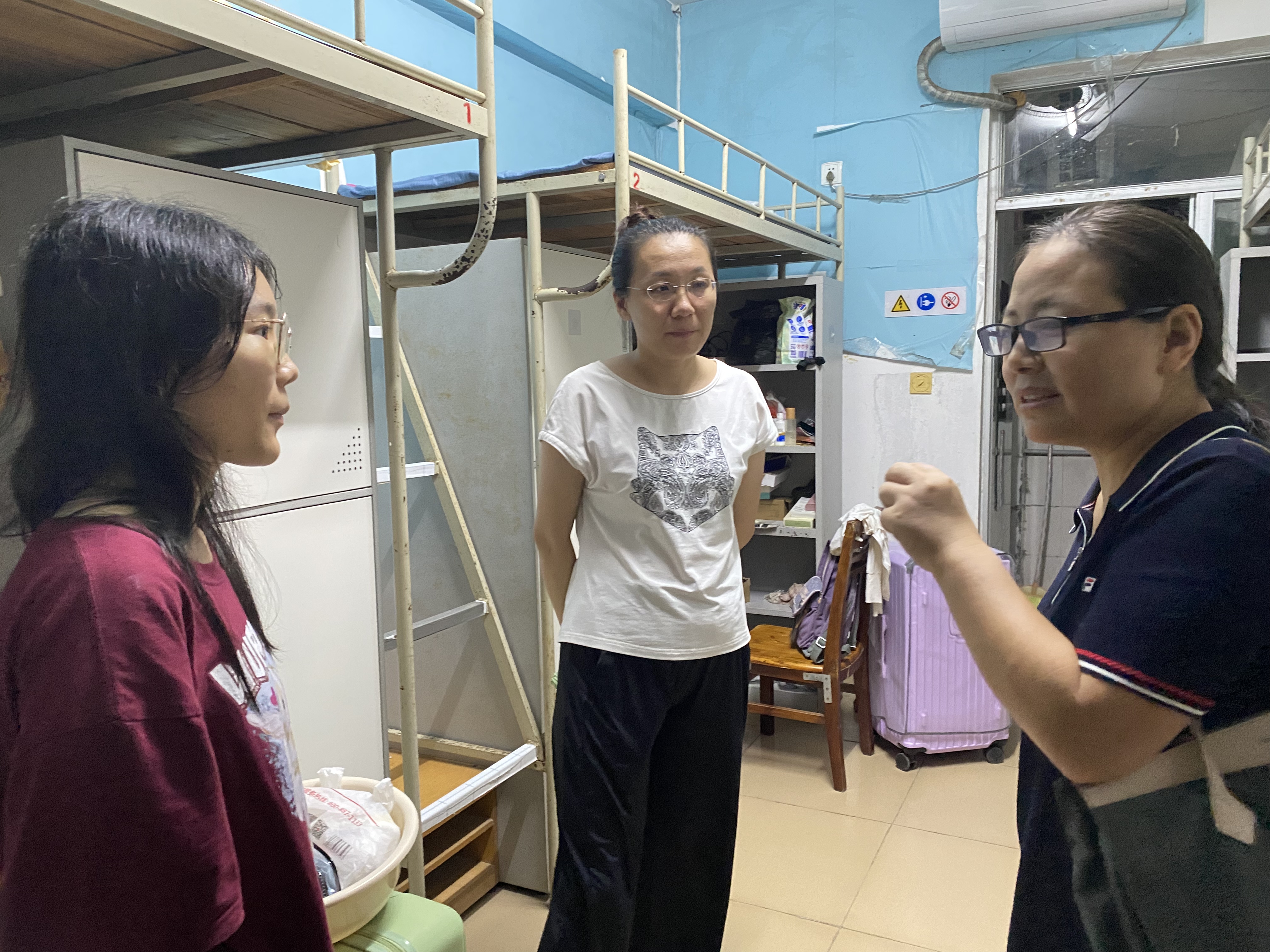 心理学院走访2024级新生宿舍