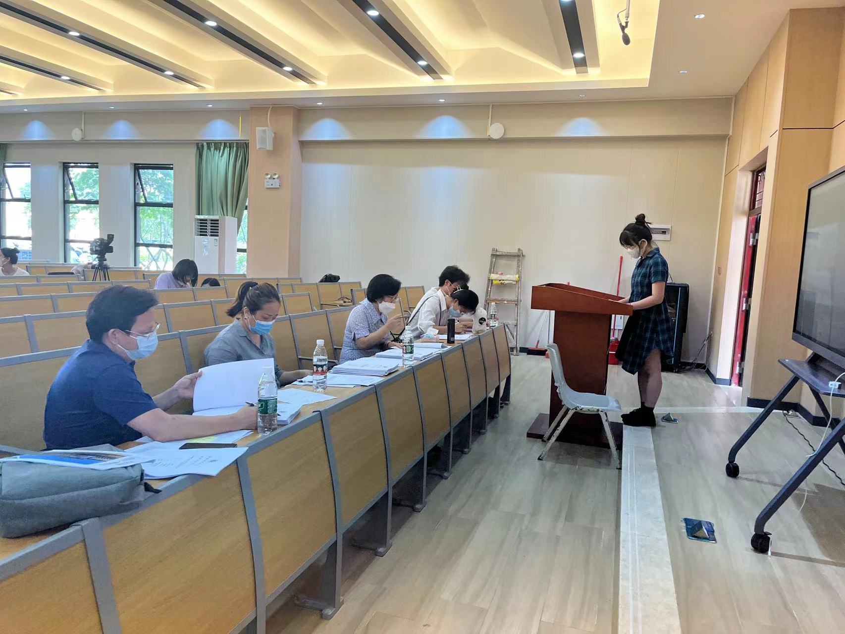 学院开展2022届本科生毕业论文（设计）答辩工作