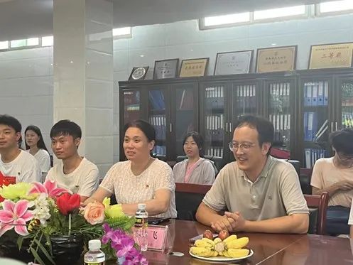 教育学院 | 校友走访