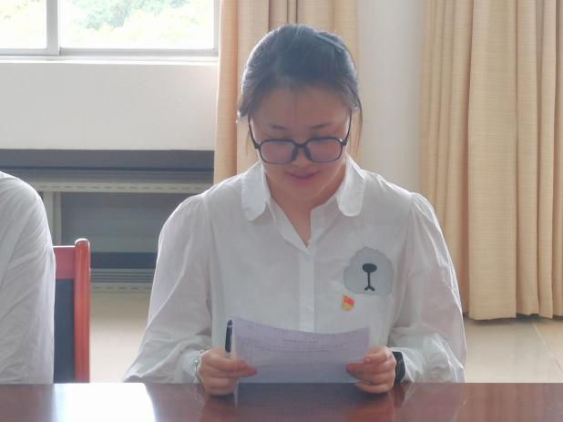 史苑党萃丨历史文化学院本科生党支部召开组织生活会