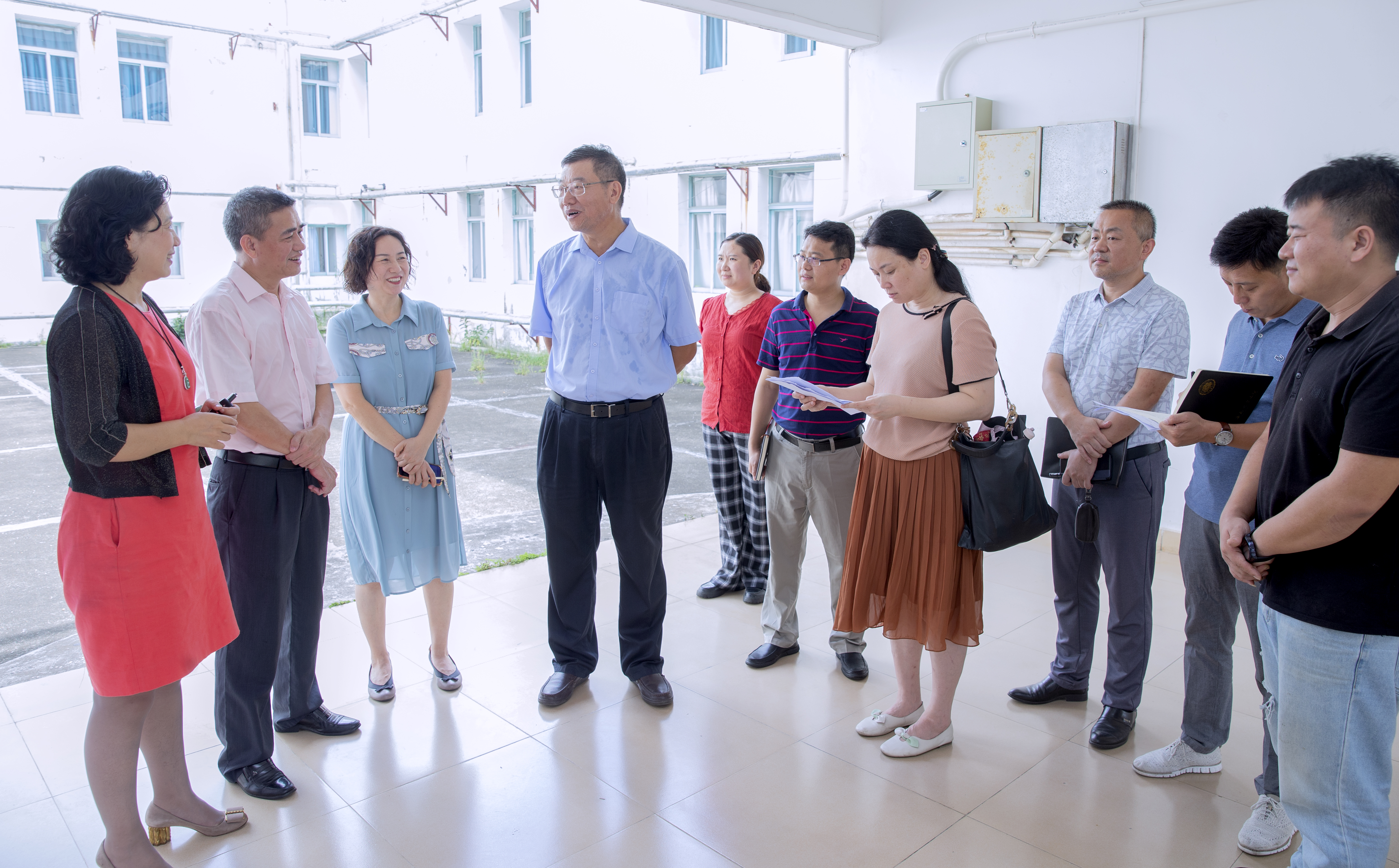 林强校长关心指导我院毕业生就业工作