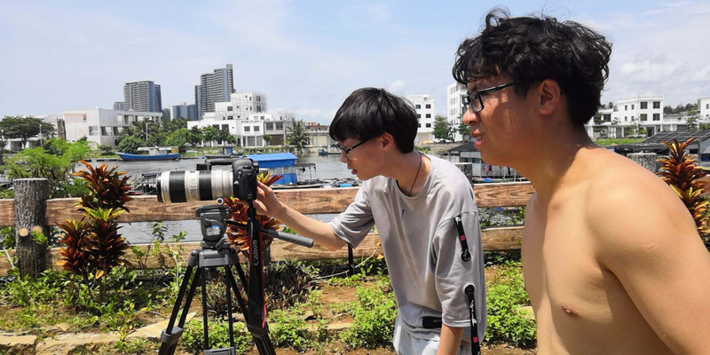 挥洒汗水,书写青春---新传院中俄联合编导专业创新创业实践周见习采风记