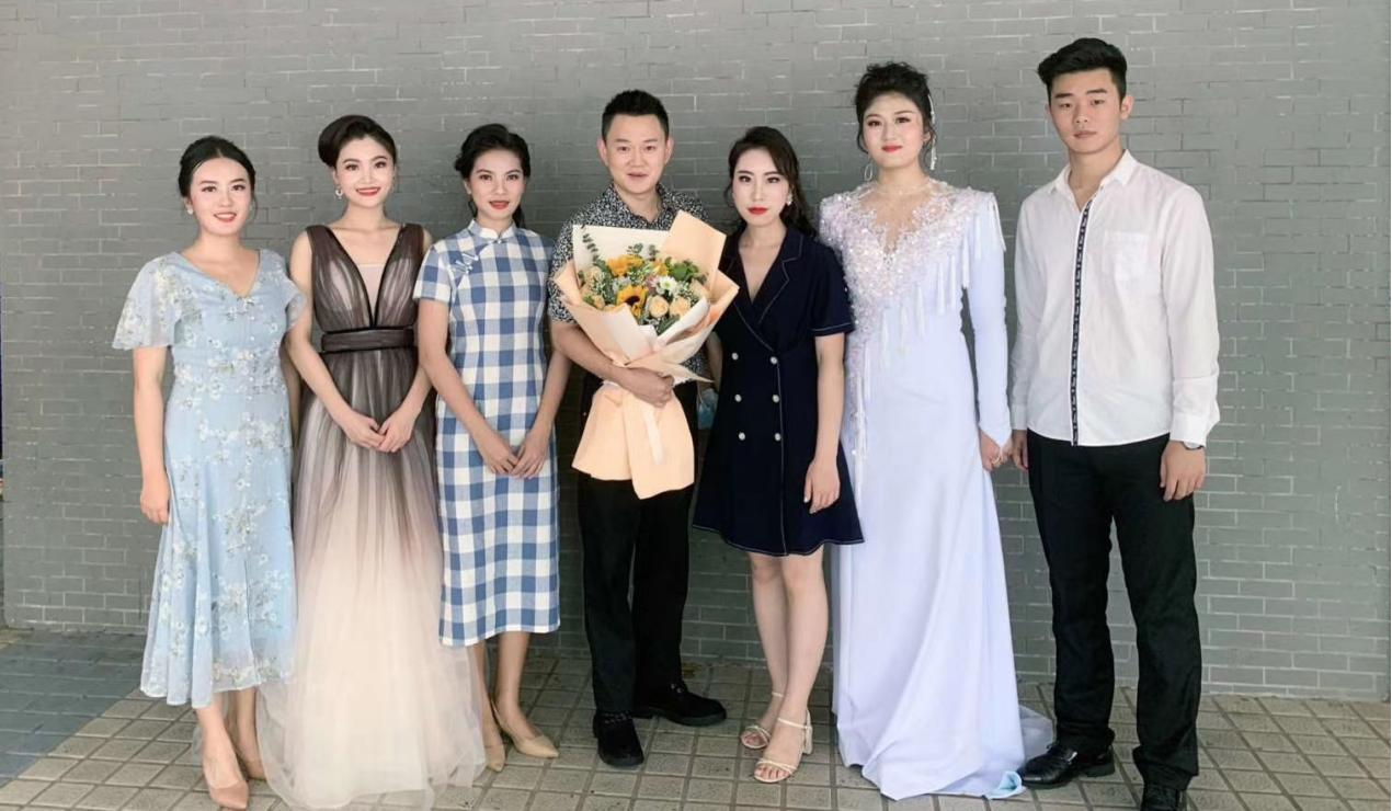 不忘初心，书写人生――李婷婷