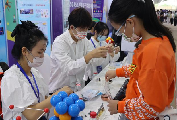 我院师生参加2022年海南省“全国科普日”主场展示活动