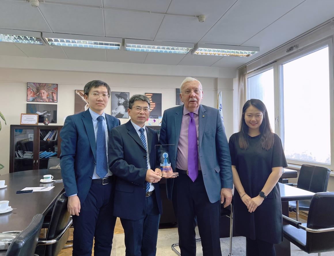 我校中俄合作办学代表团访问俄罗斯