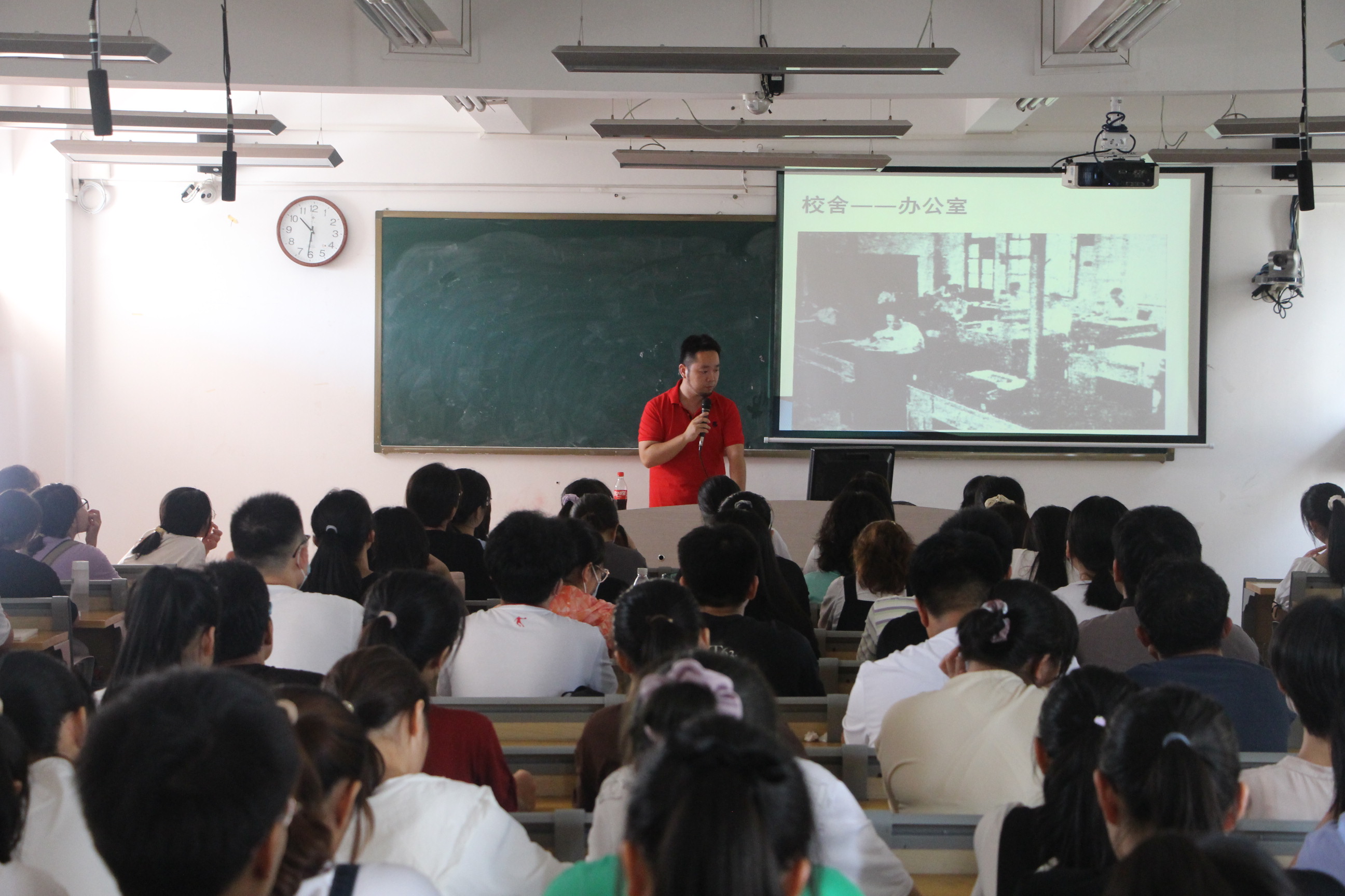 心理学院组织开展2021级新生入学教育