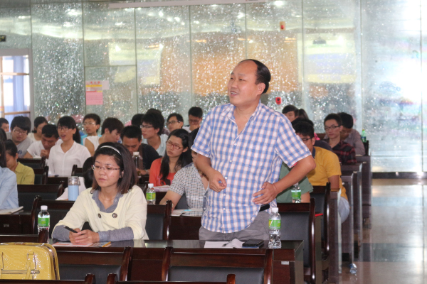 武汉大学赵兴中教授来我校作报告