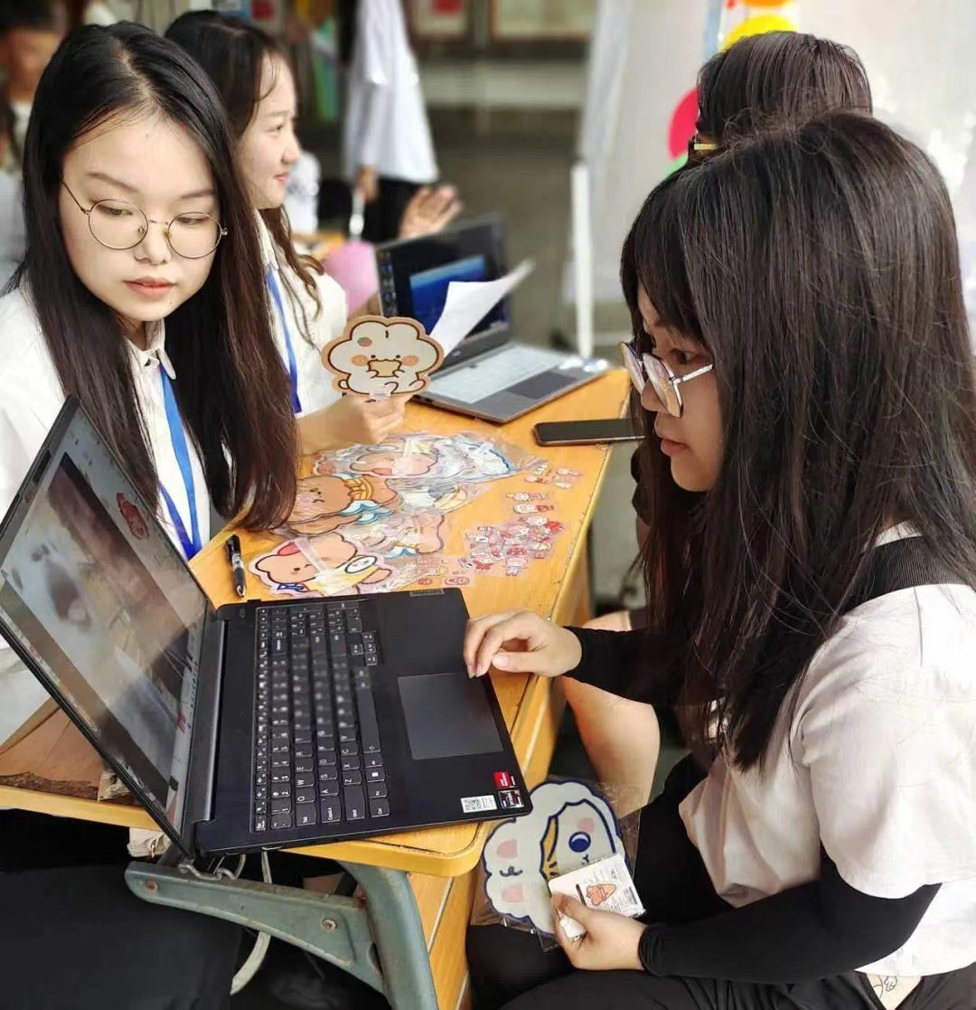 我院举办第二届心理文化节活动