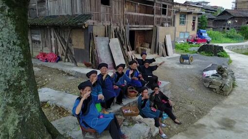 新传学子斩获“走进贵州三都县民俗大采风微视频大赛”两项大奖