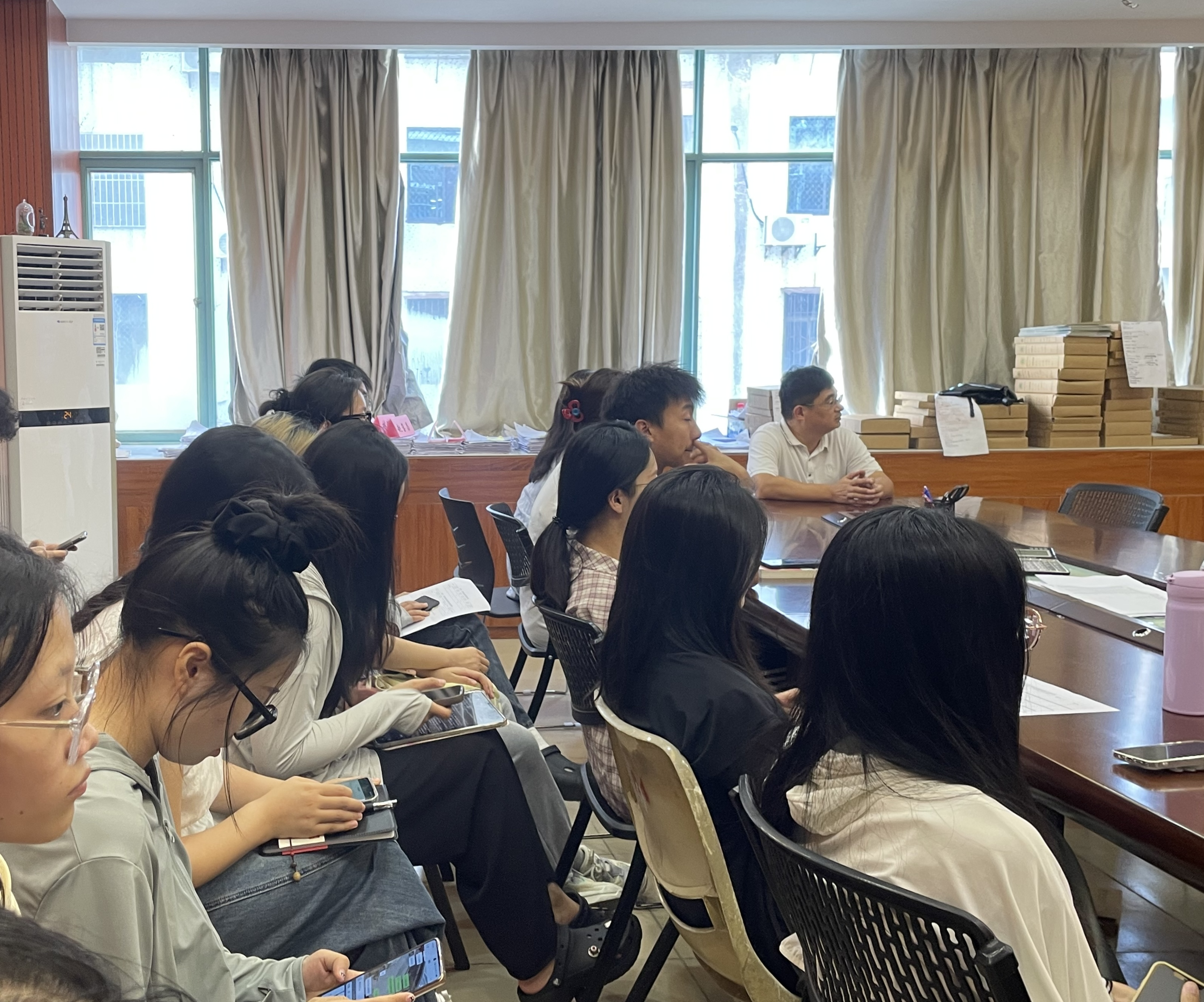  10月11日微党课学习