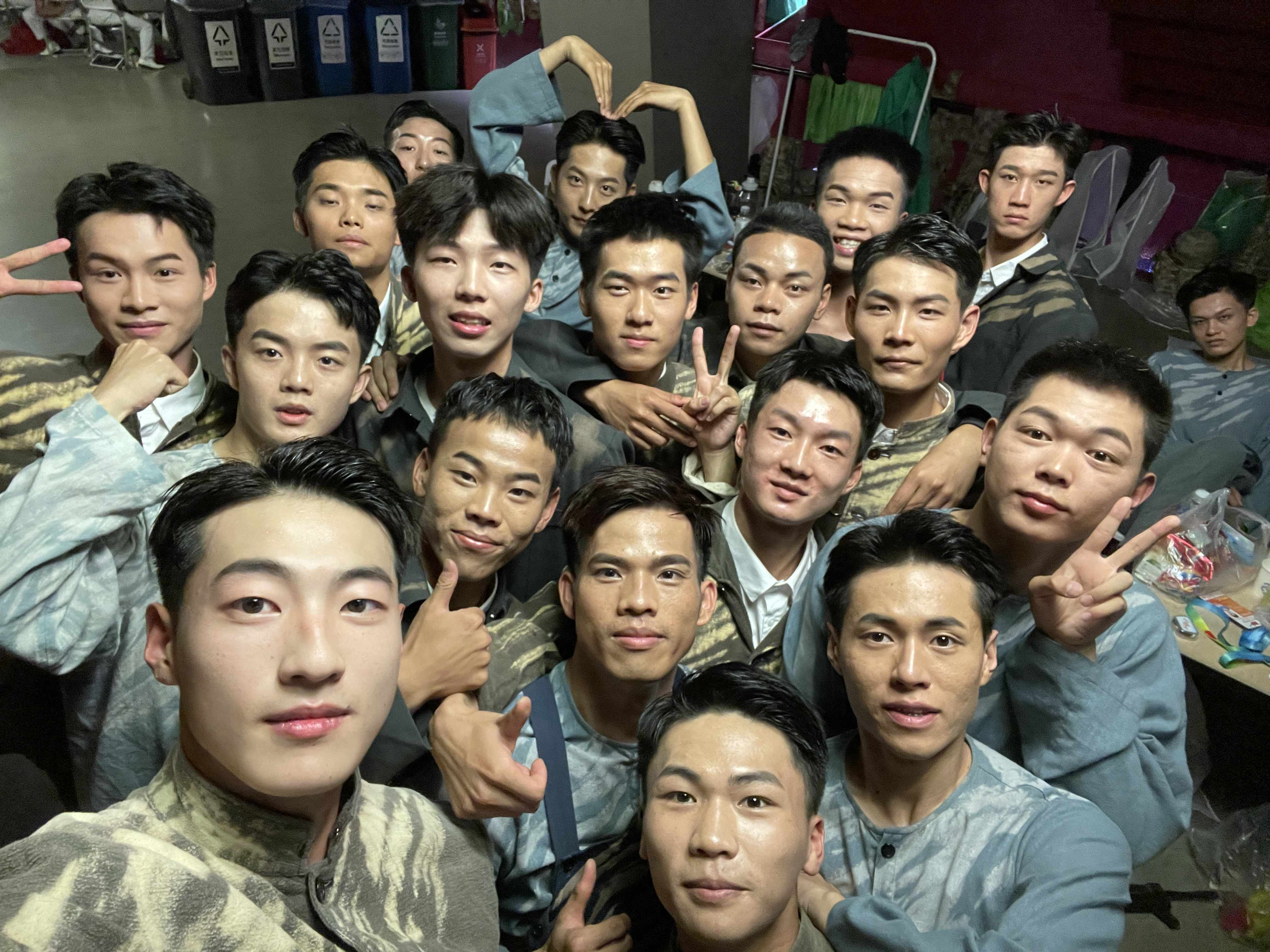 我院青年舞团26名师生参演党中央建党百年文艺演出《伟大征程》