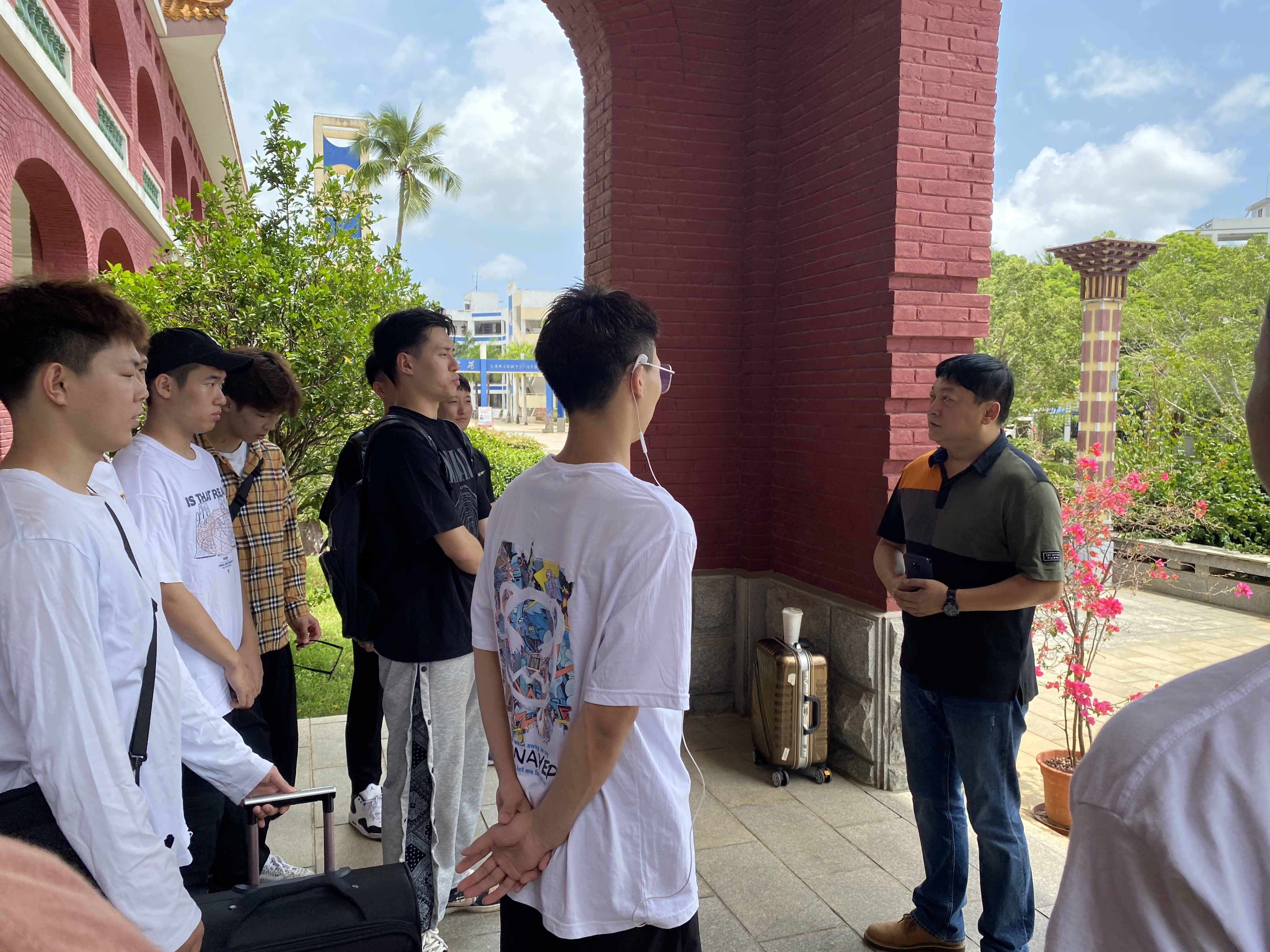 我院青年舞团26名师生参演党中央建党百年文艺演出《伟大征程》