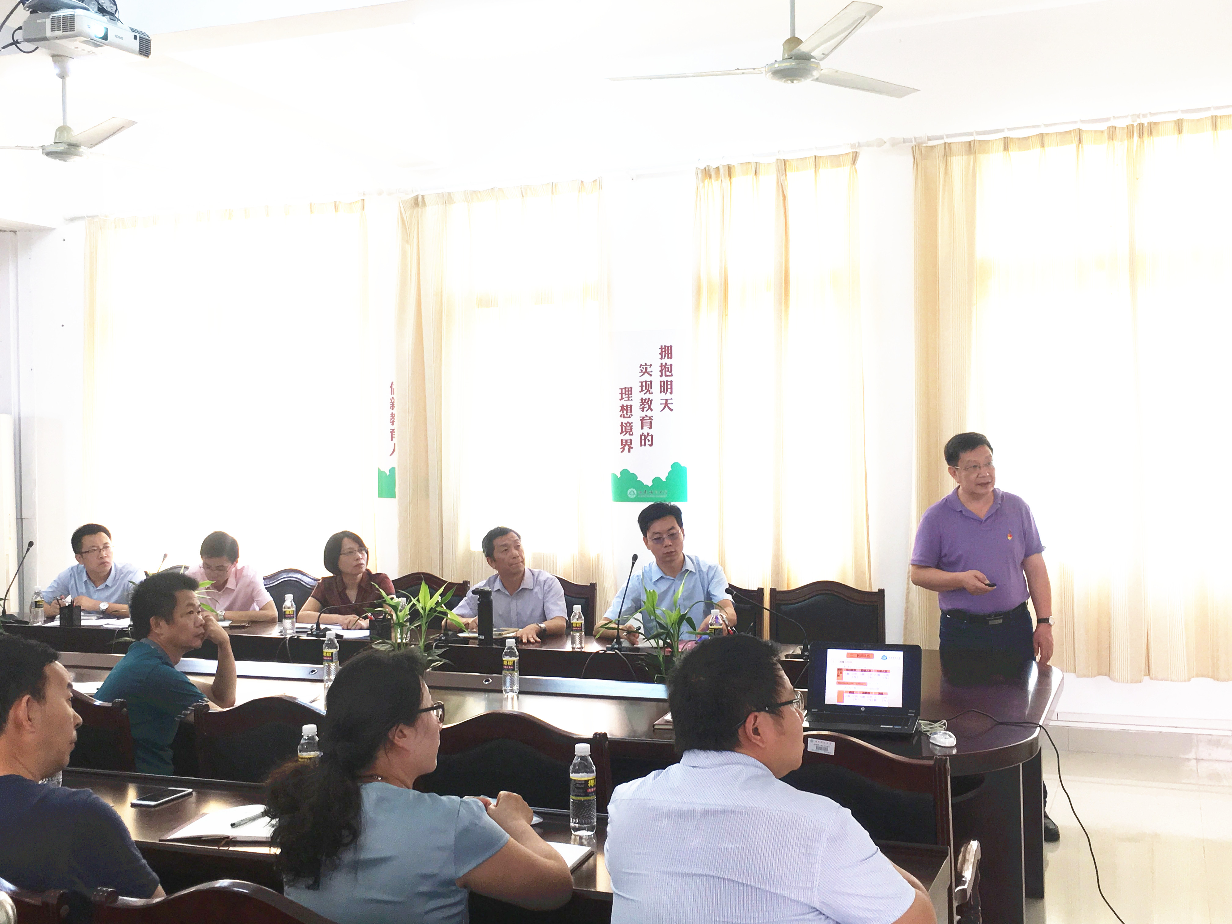 刁晓平副书记到化学与化工学院调研指导本科教学评估工作