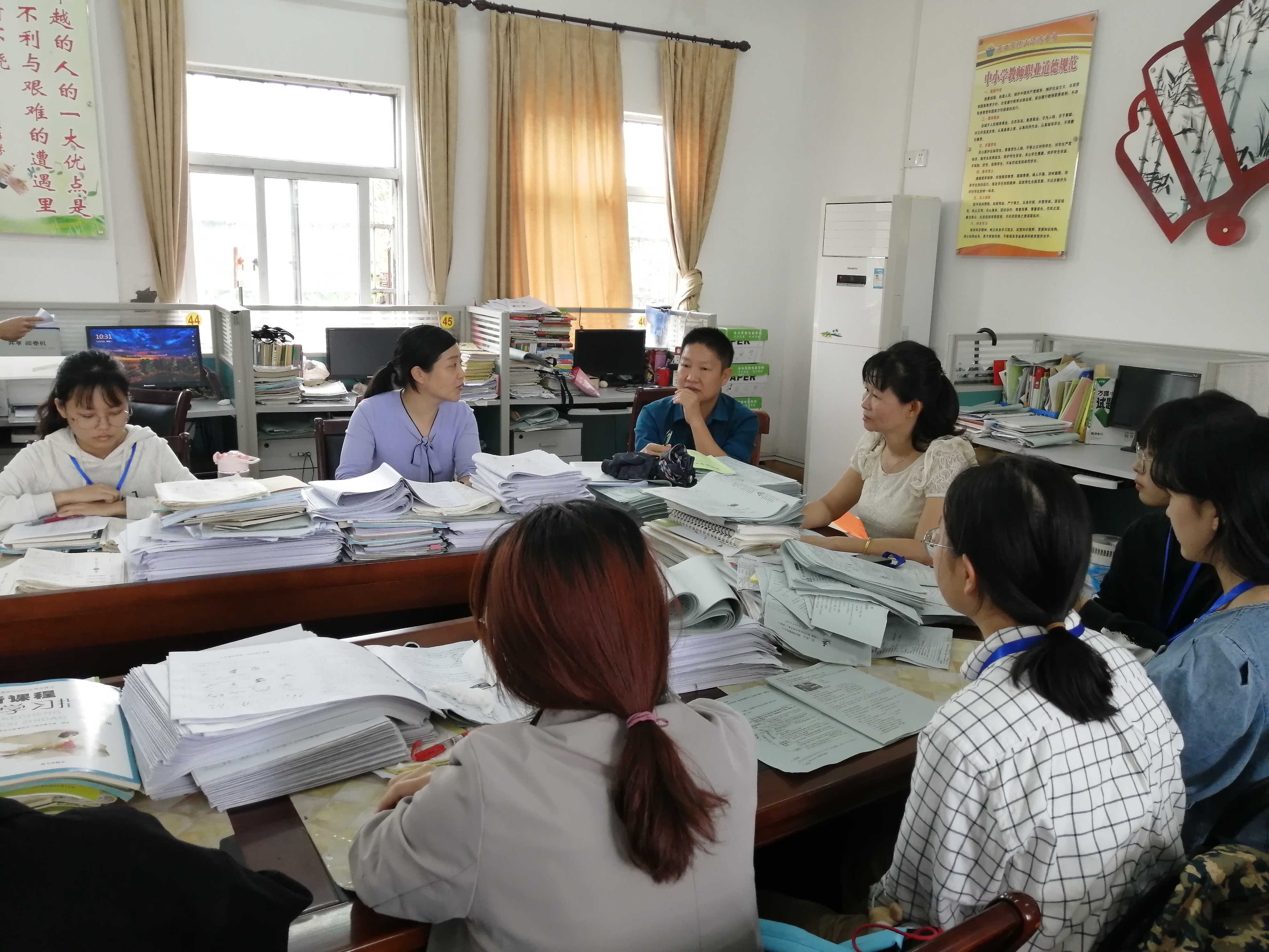 【化学与化工学院实习走访】——海口市琼山华侨中学