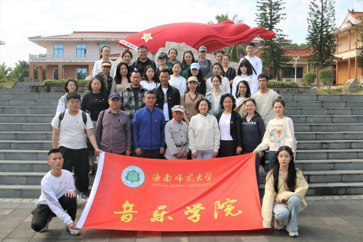 重温母瑞山革命根据地奋斗精神