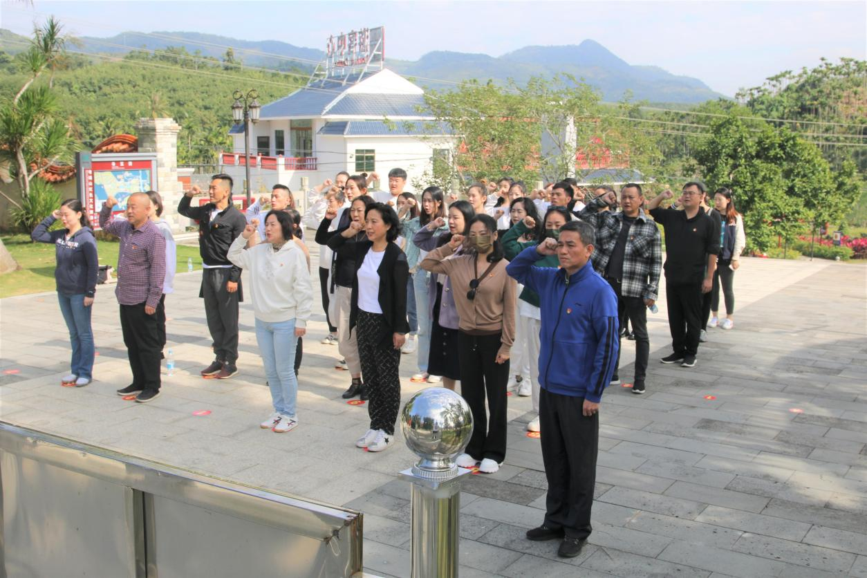 重温母瑞山革命根据地奋斗精神