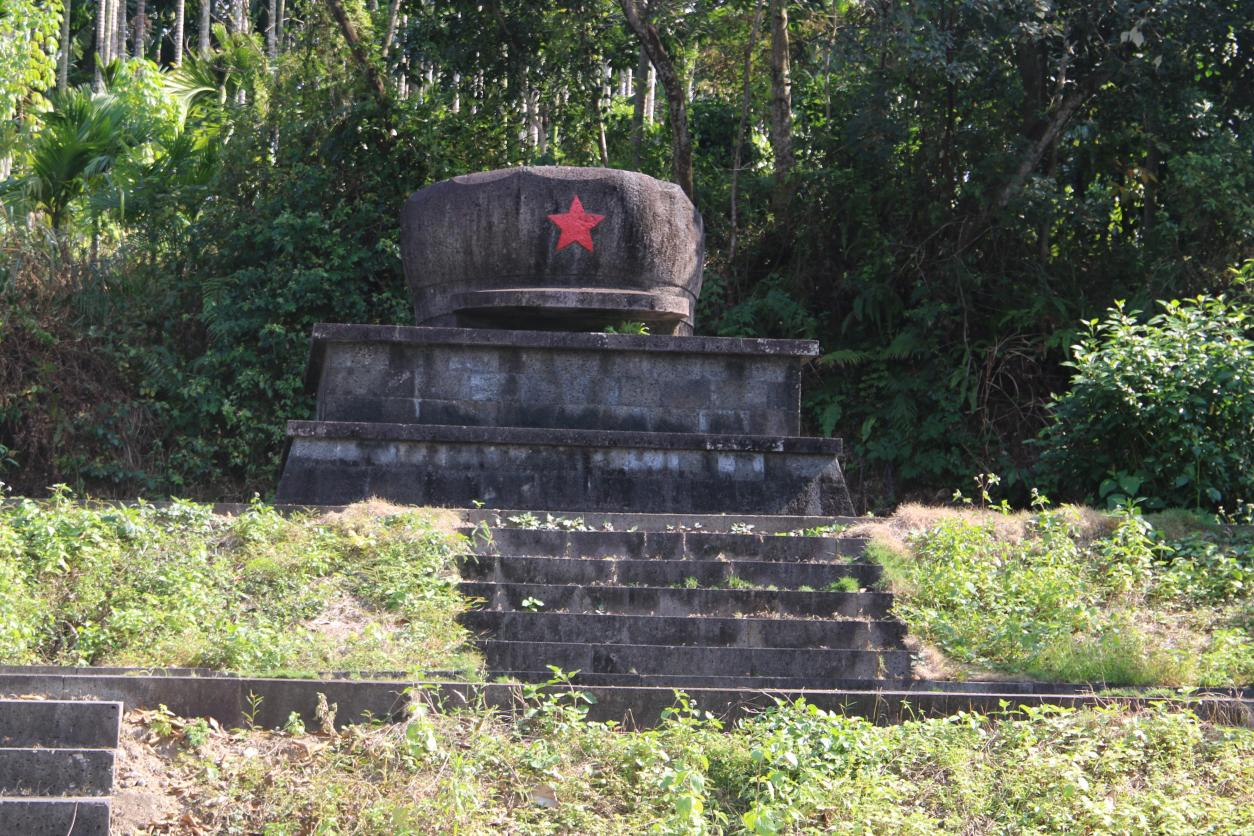 重温母瑞山革命根据地奋斗精神
