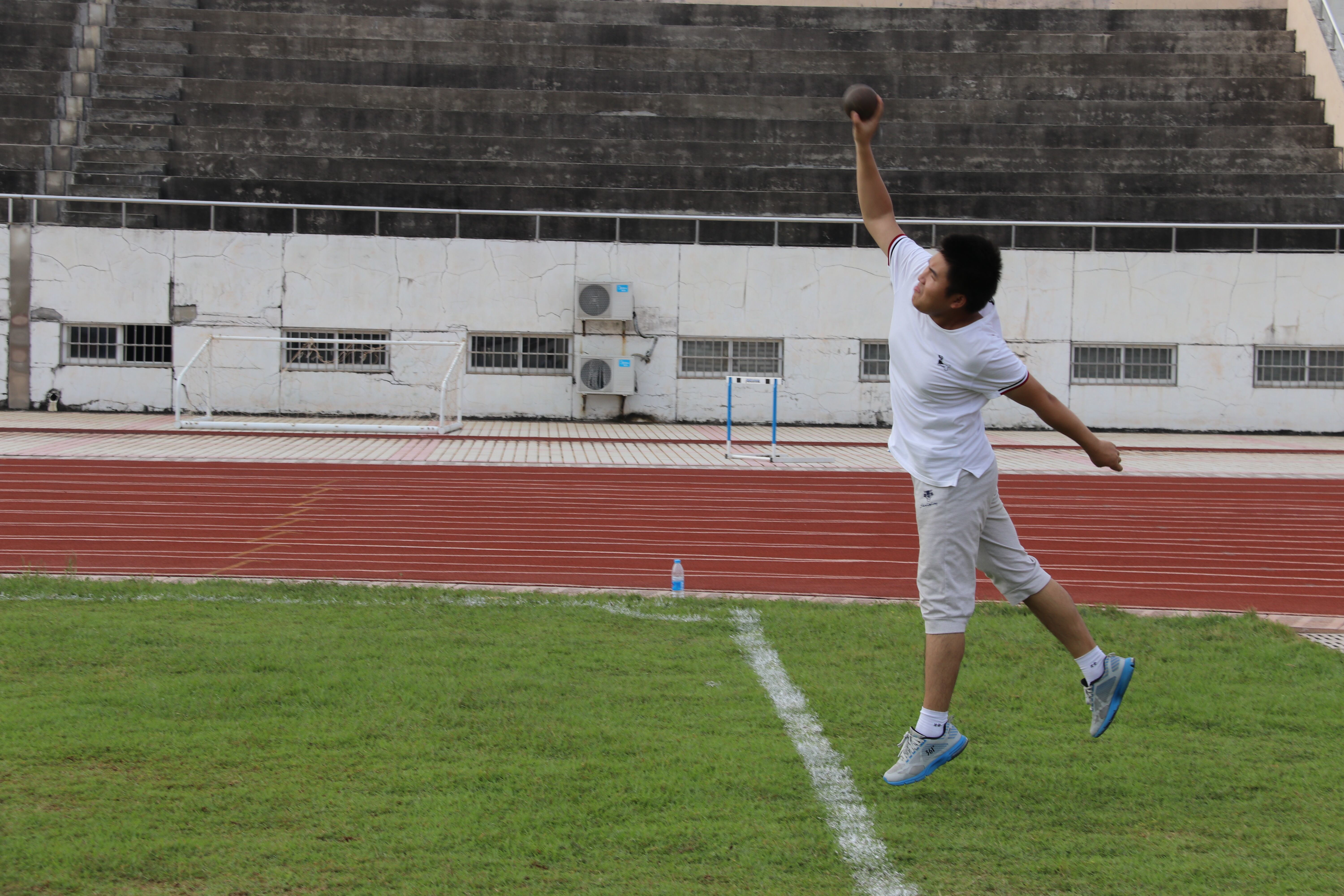 青春无畏 逐梦扬威