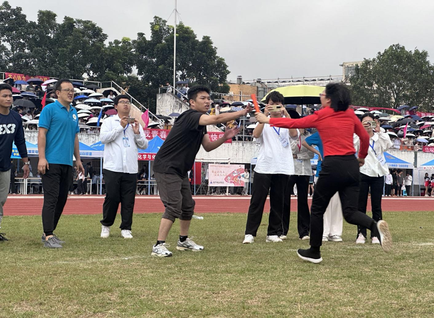 第40届校运会教师趣味运动会