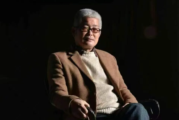 优秀教育人之党员先锋 | 郭小东：铮铮松柏炼劲骨，生生野草燃心魂