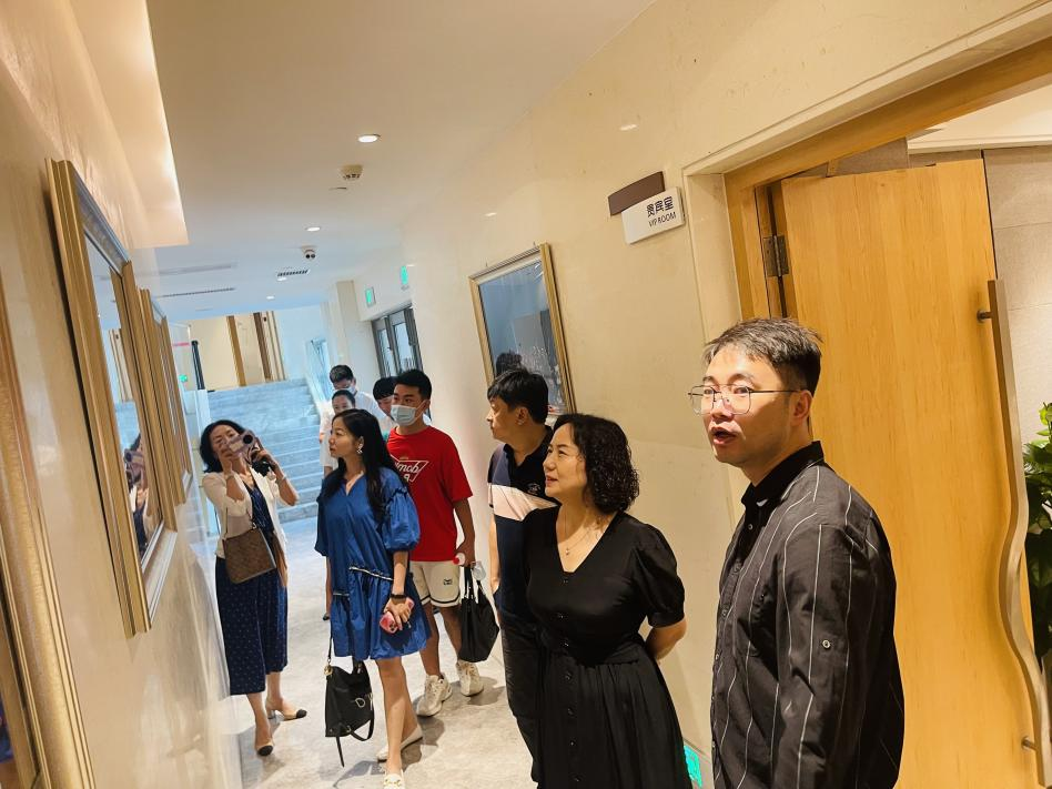 音乐学院联动海口湾演艺中心“扎根海南办教育”