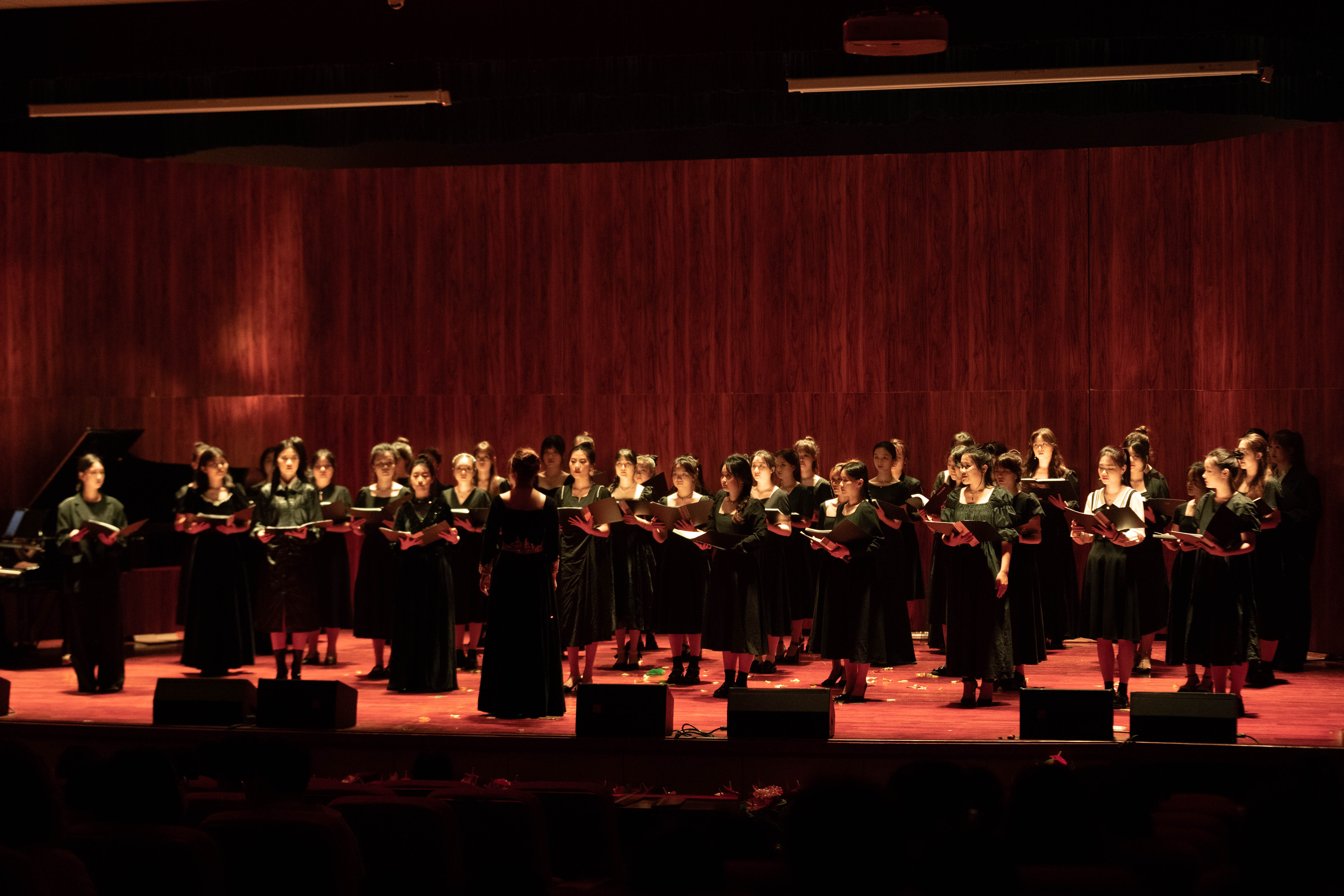 《我们的歌》21级音乐班级合唱音乐会