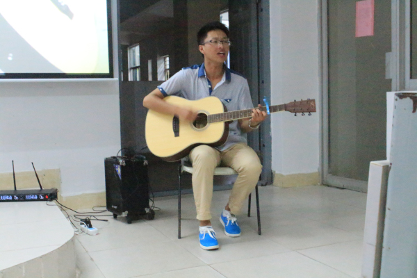 传经授道,携手并进——记物电学院举办大学生攻略交流会