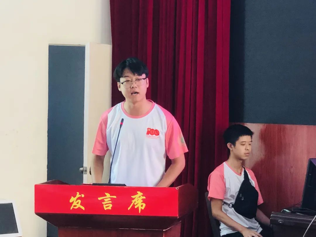 优秀毕业生·入海|就业篇(二):邵宇:未来期景,循光而遇