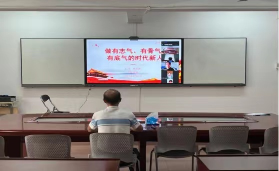 我院举行2022级本科生新生开学典礼暨开学第一课