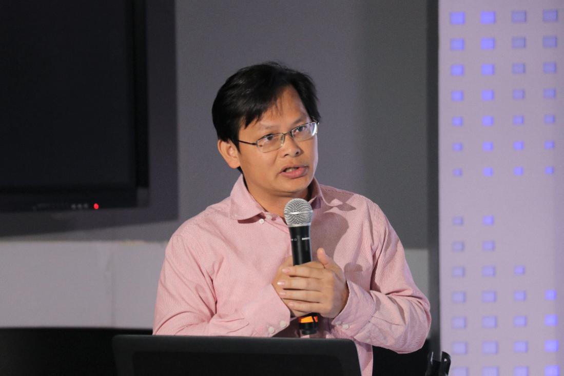 新闻传播与影视学院举行“光影年华,献礼海师”摄影大赛颁奖仪式