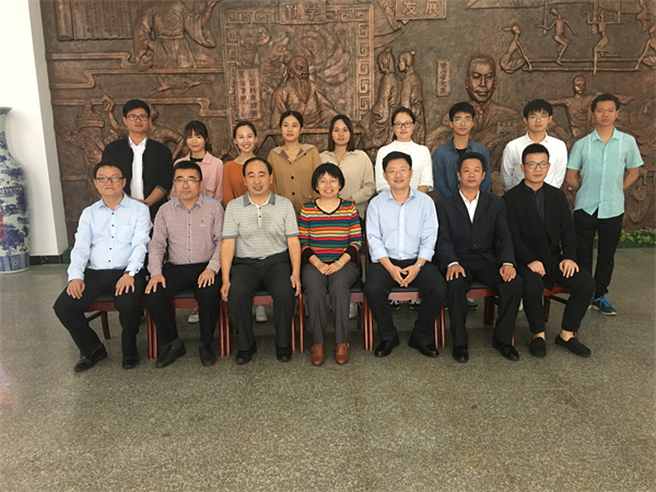 【化学与化工学院实习走访】——陵水中学