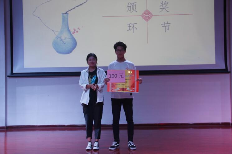 社团展才艺,兴趣筑梦想——记青年之声·文学院“展青春岁月,鉴社团风采”社团才艺表