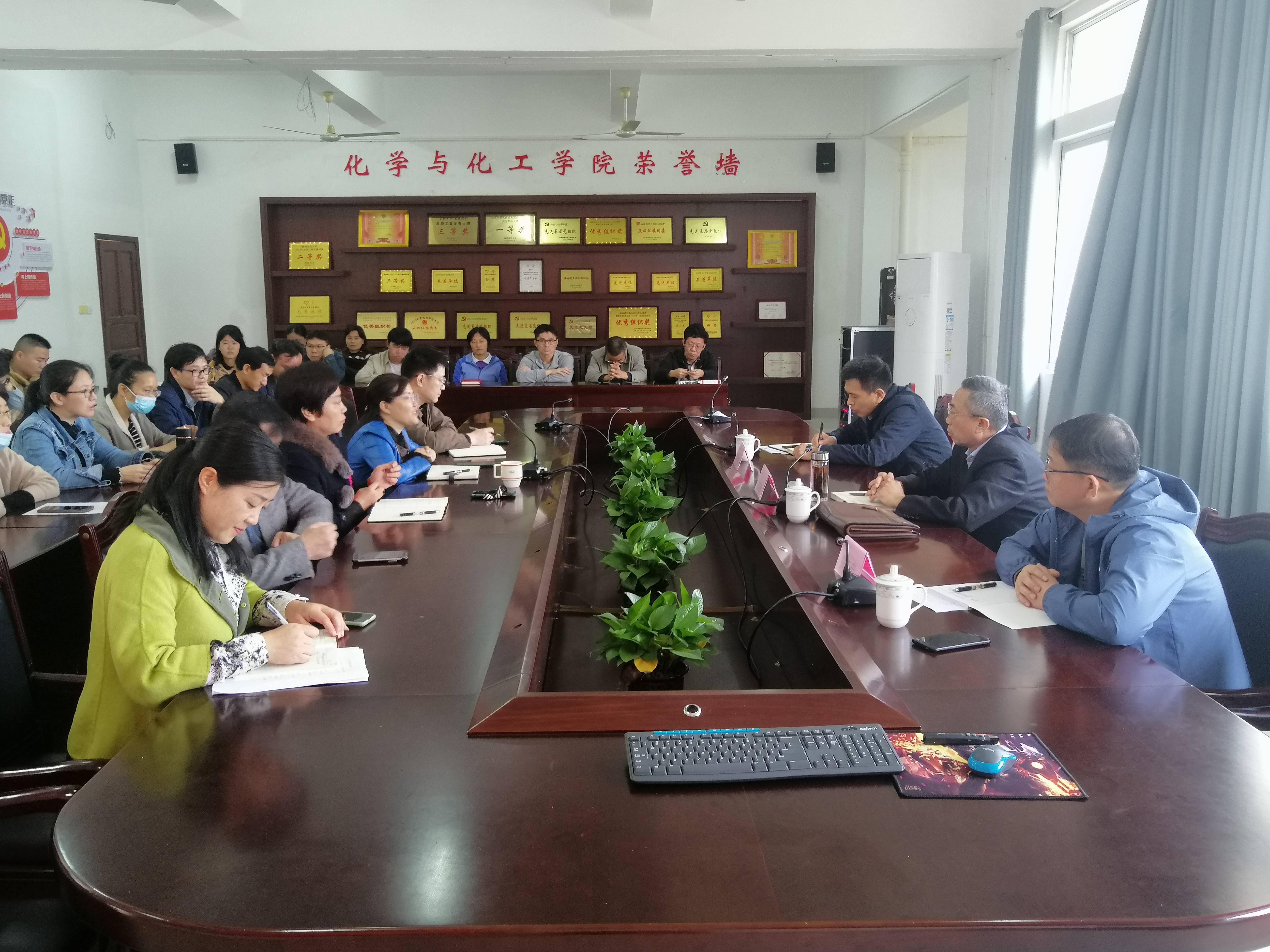 史海涛副校长一行到我院调研指导工作