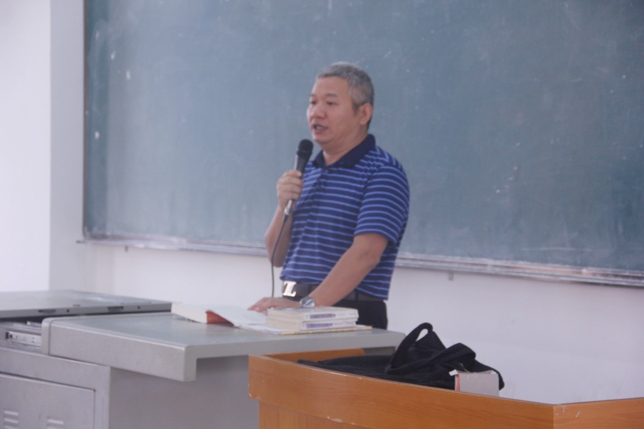 落实评估检查,促进教学提升——记文学院教学评估检查