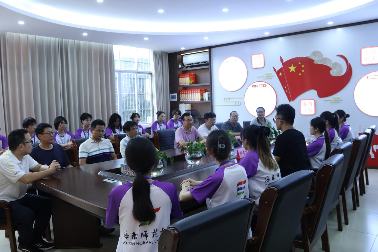 三下乡｜历史文化学院领导老师慰问“海岛筑梦，不负‘史’命”暑期三下乡支教团