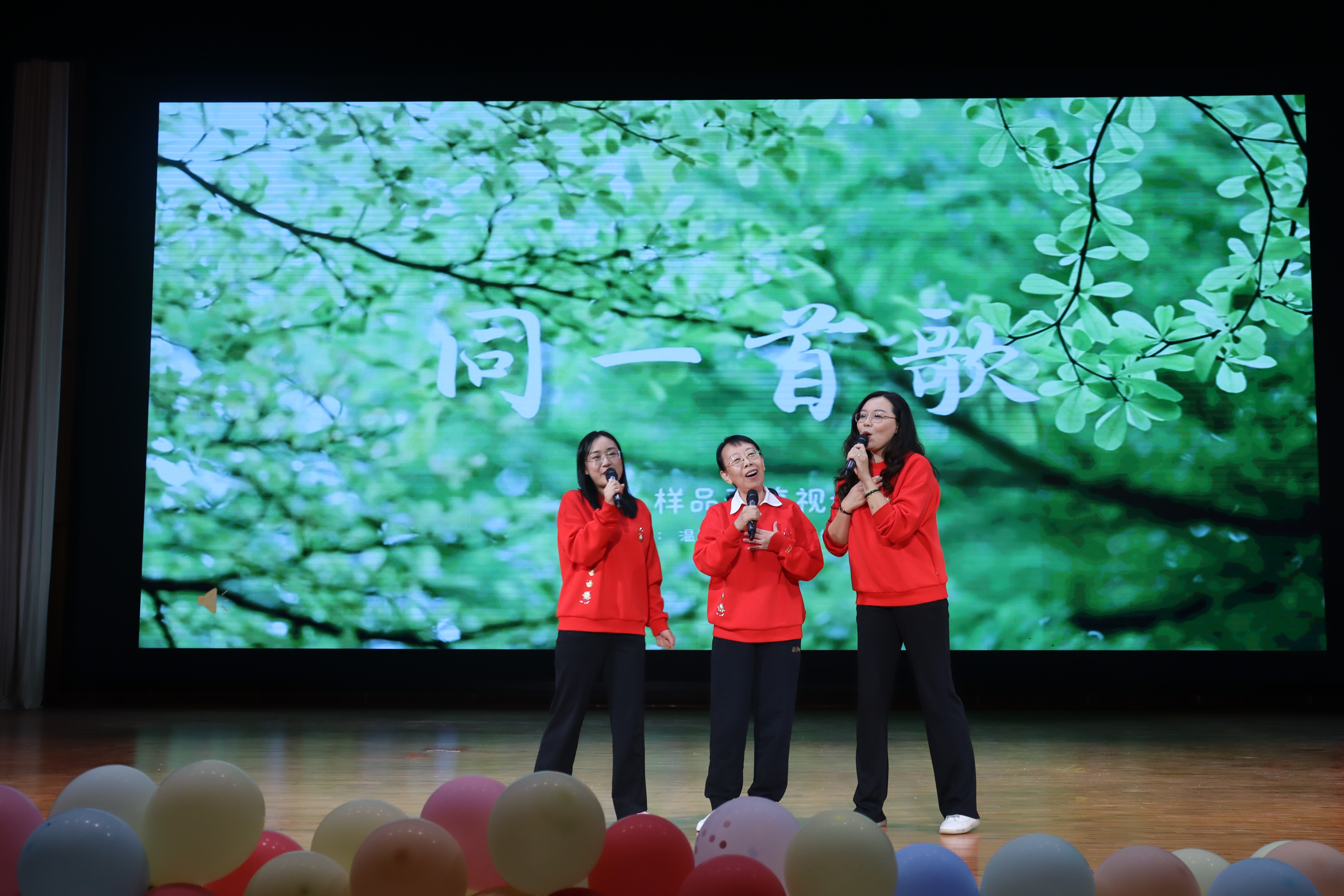 法学院“宿说青春，新梦起航”第八届宿舍文化节暨迎新文艺汇演圆满落幕