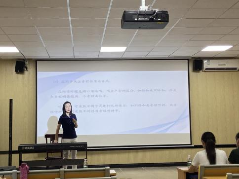 音乐学院师生推进“椰苗美育行动计划”进白沙