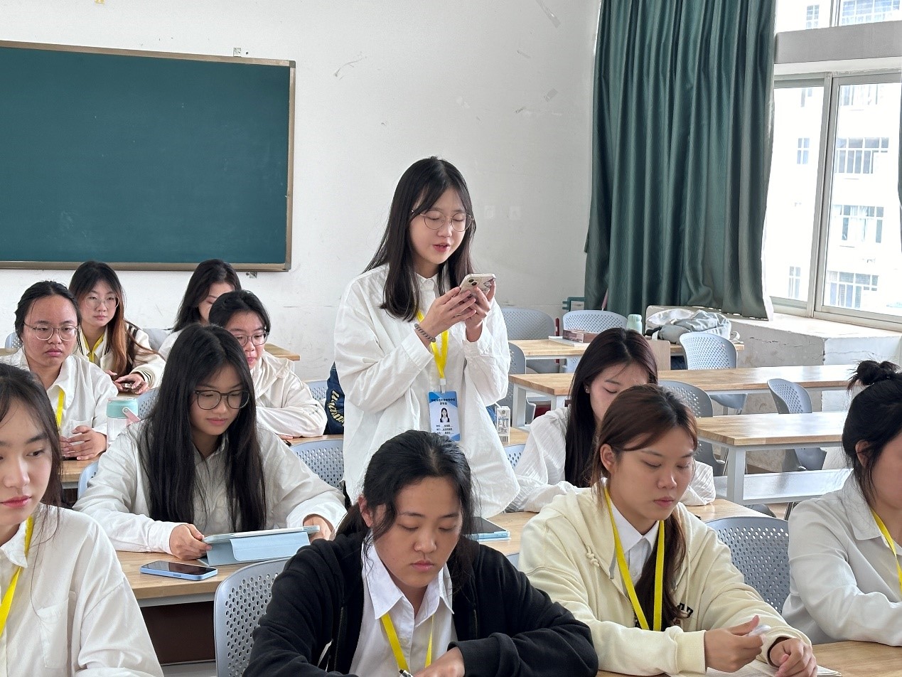 教育学院召开新学期团学例会