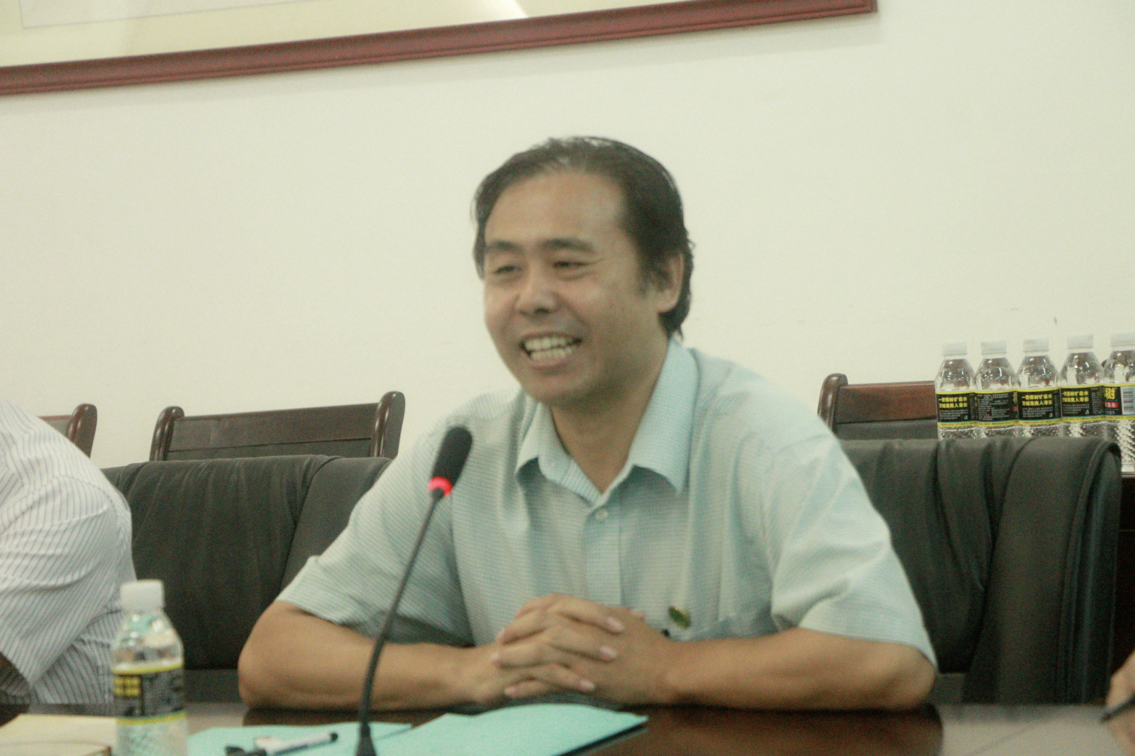 本科教学工作审核预评估专家党怀兴教授等莅临我院指导工作
