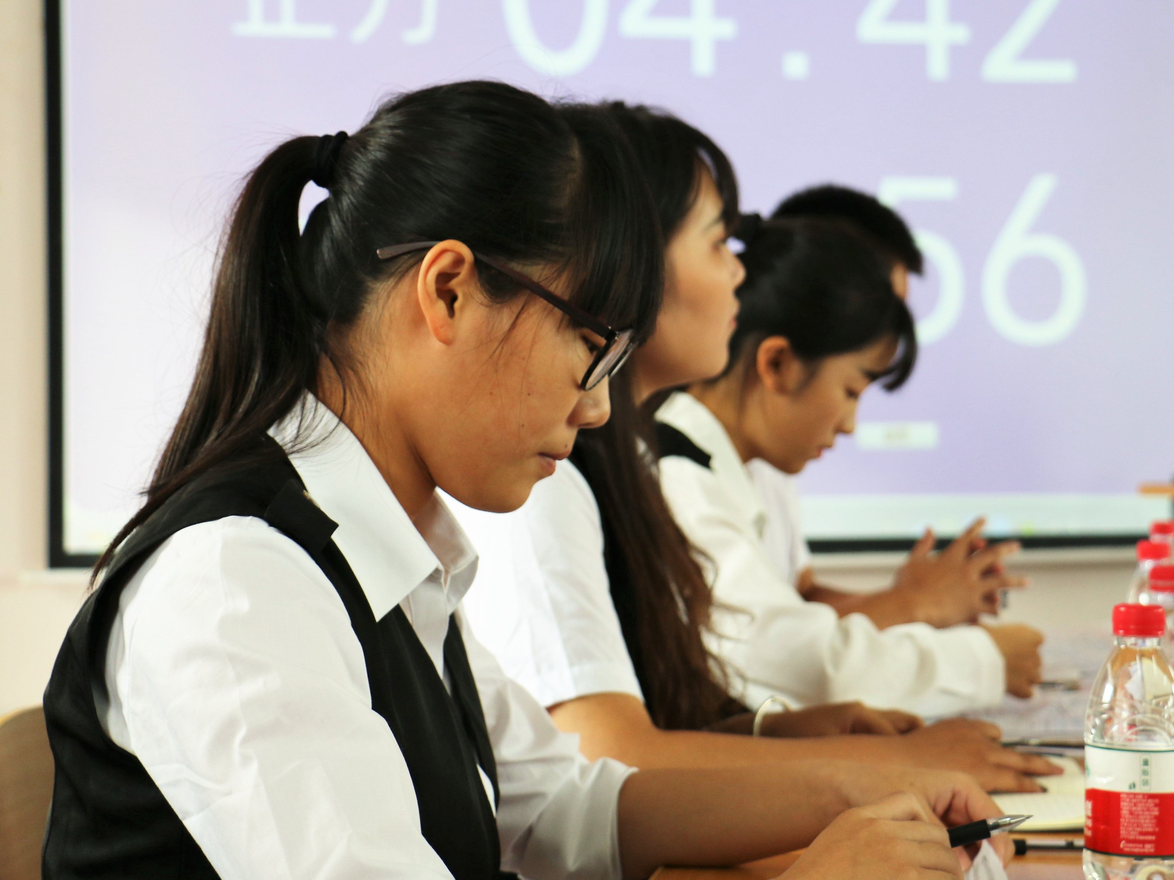 海南师范大学辩论赛复赛成功举办