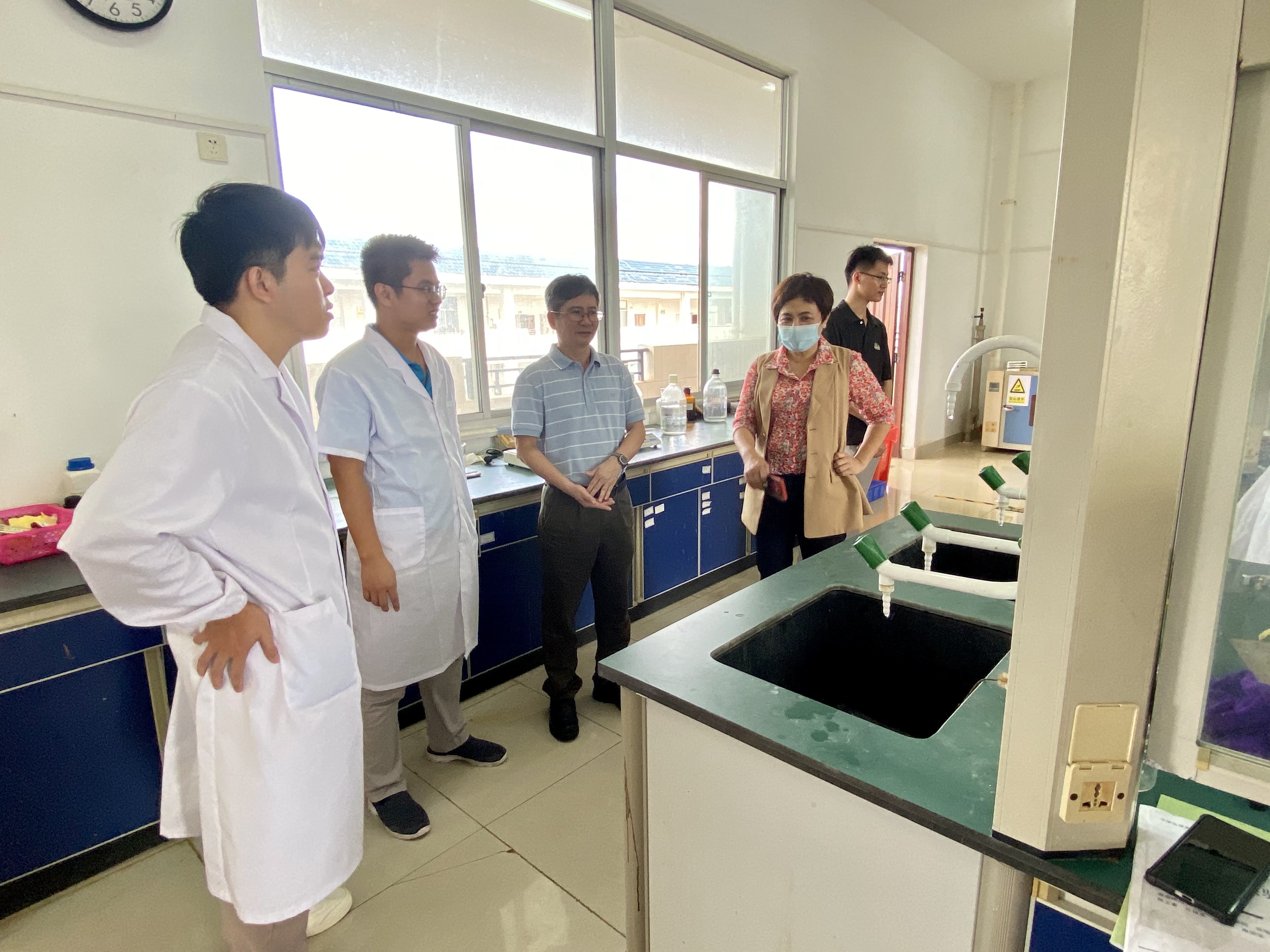 杨兹举副校长到我院调研指导工作