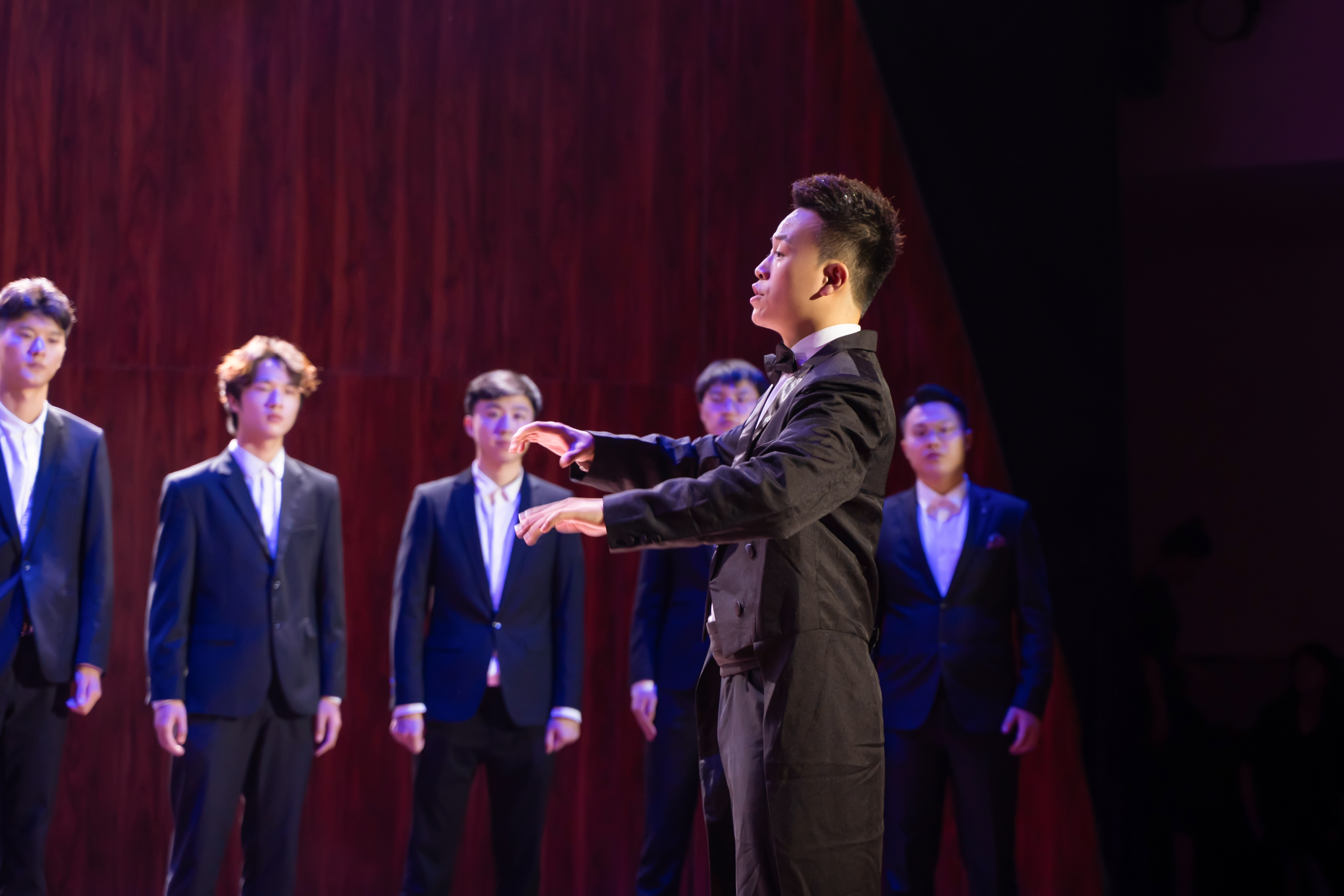 2021届本科毕业生赵燕、龙梦晴、杨培鑫、曹天一召开毕业汇报音乐会