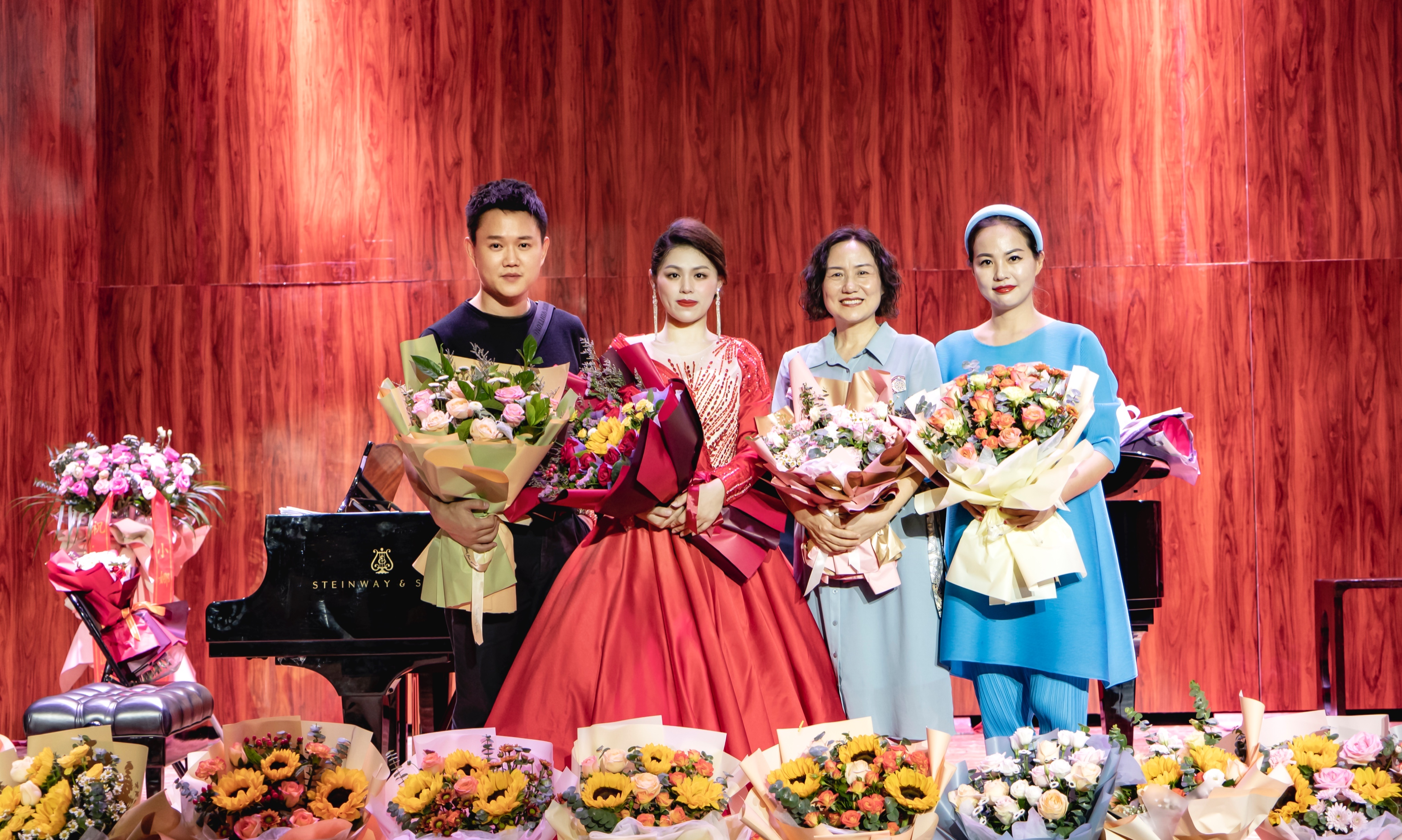 2021届本科毕业生赵燕、龙梦晴、杨培鑫、曹天一召开毕业汇报音乐会