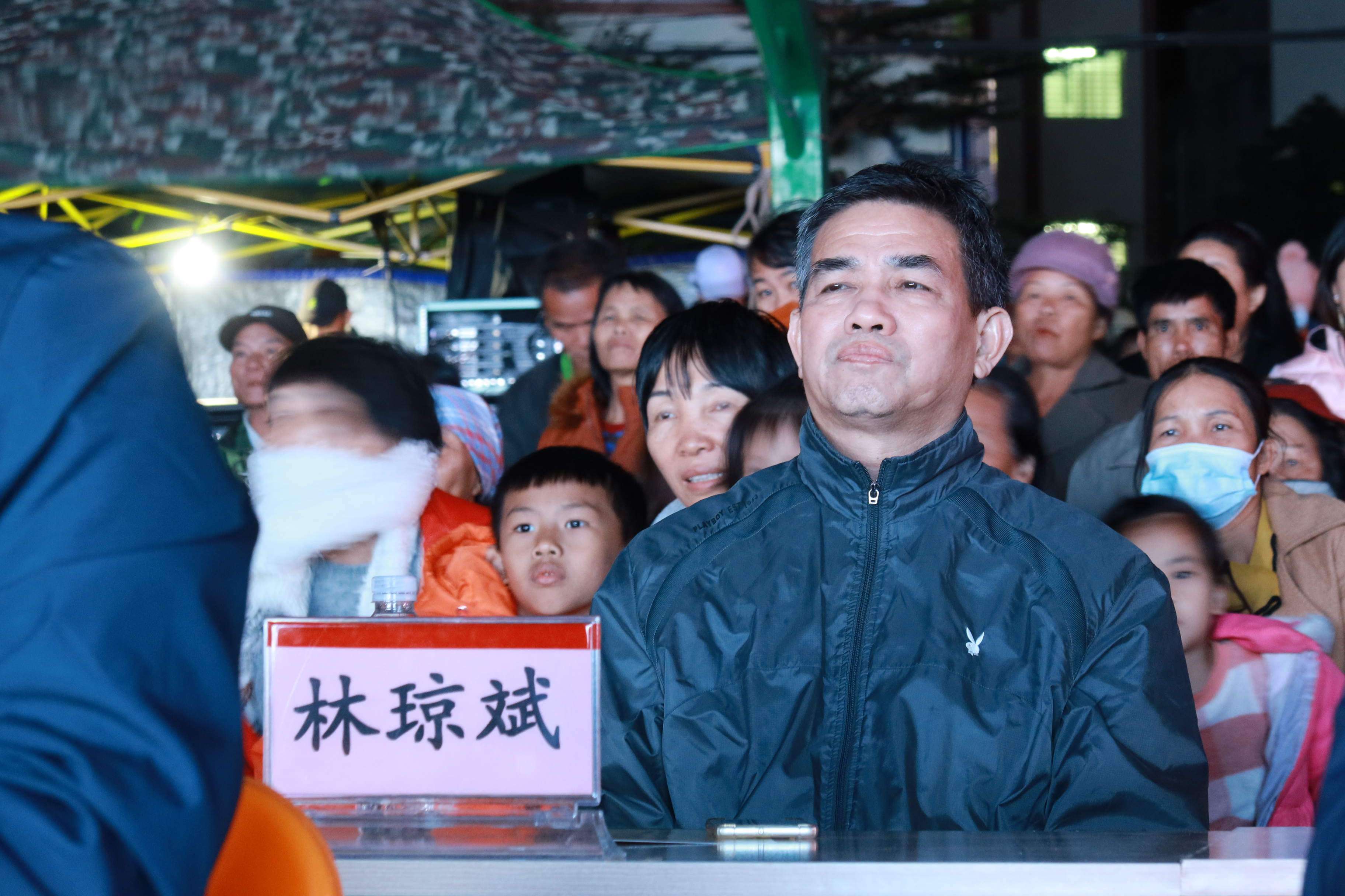 我院师生赴陵水本号镇举办惠民演出暨第三届艺术节开幕式