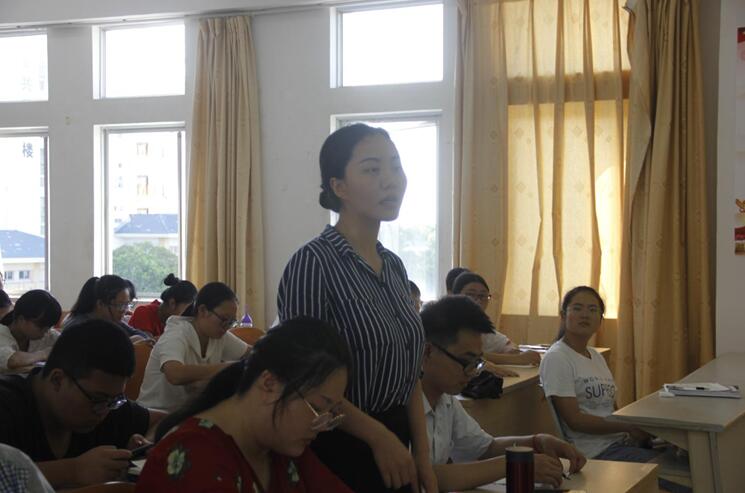青年之声·文学院天涯人文系列讲座：“面向匿名评审的学位论文：文本呈现及安全边际”