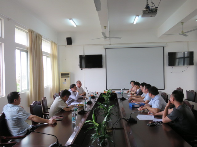 学校校园安全稳定隐患排查督查组莅临我院检查指导工作