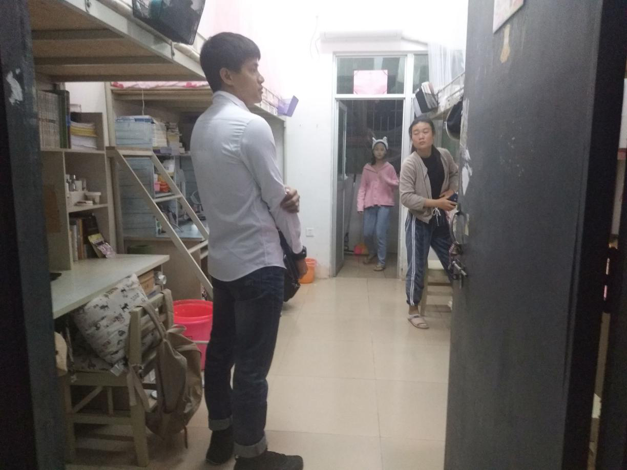 暖心走寝,把爱相送